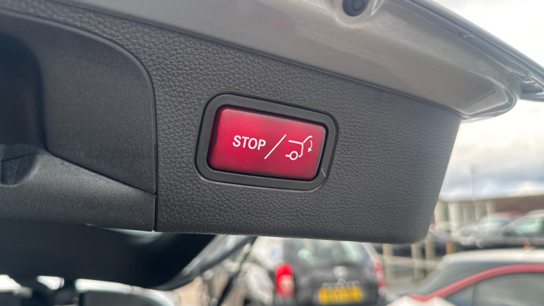 Mercedes-Benz GLC 220d 4Matic AMG Line Premium 5dr 9G-Tronic Diesel Estate